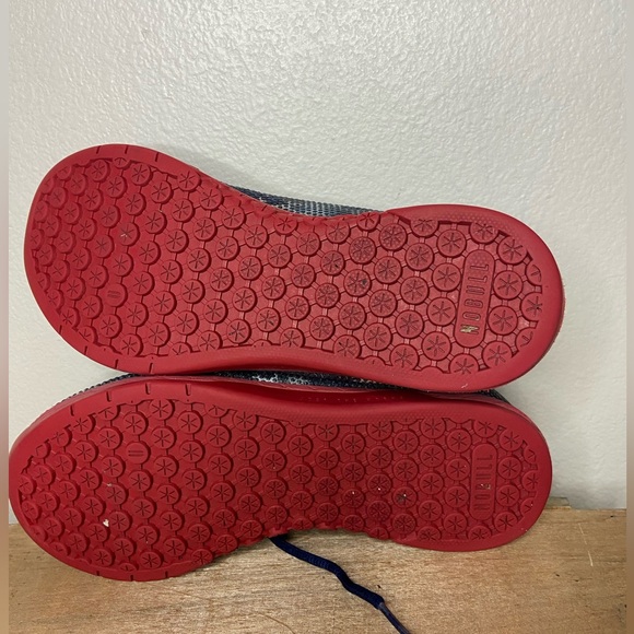 NOBULL grey blue stars trainers limited edition size 7.5 - Picture 8 of 8